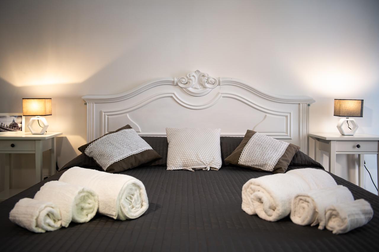 House Bonifacio Apartment Roma Ngoại thất bức ảnh